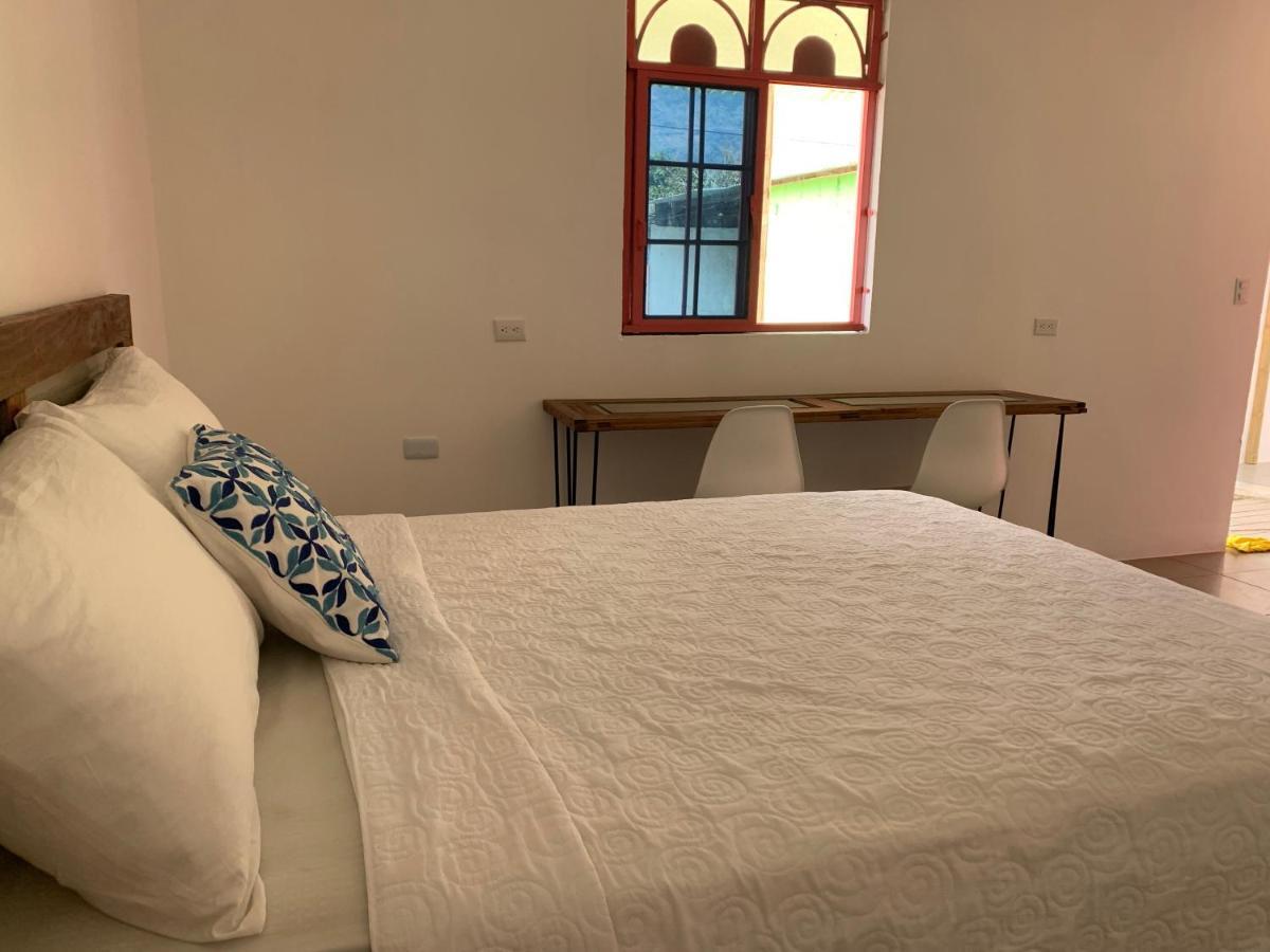 El Chirris Tzanjay Hotel San Juan La Laguna Kültér fotó