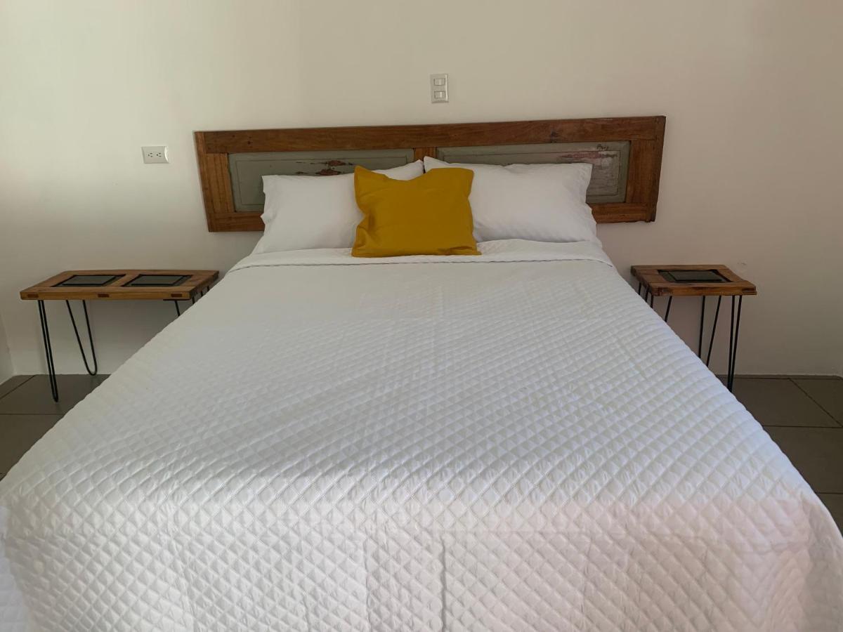 El Chirris Tzanjay Hotel San Juan La Laguna Kültér fotó